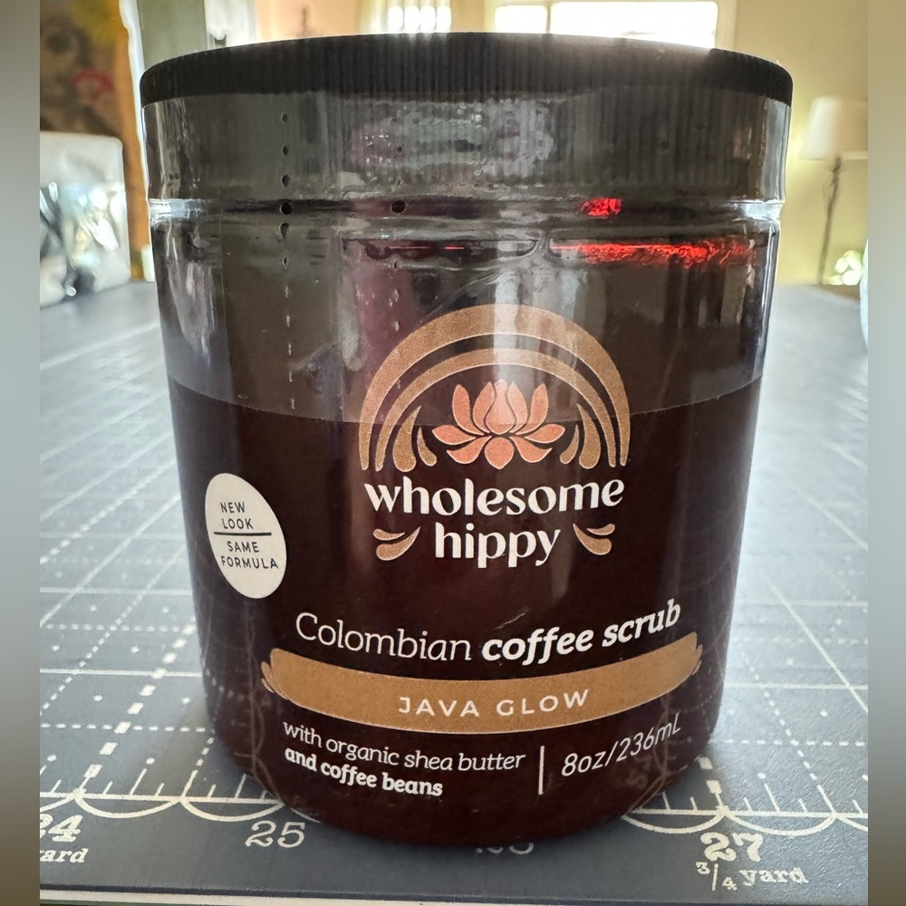 Wholesome Hippy Colombia Coffee Scrub (Java Glow) NEW + SEALED. 8 oz